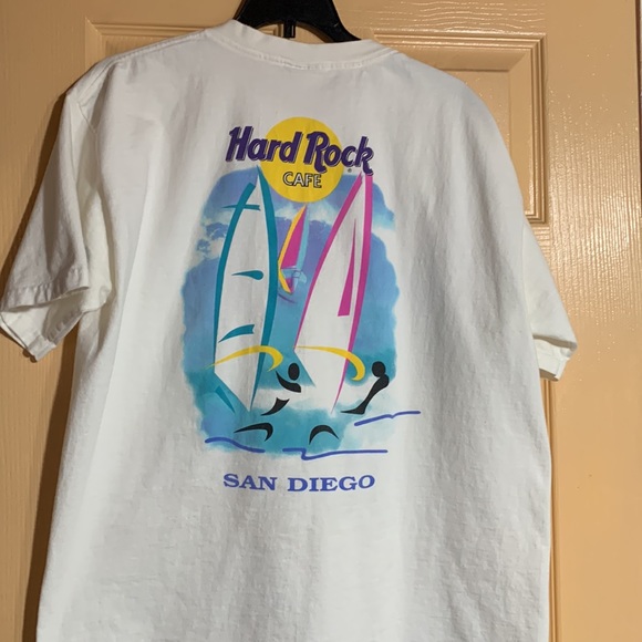 Vintage Hard Rock Cafe San Diego T-shirt - Picture 2 of 3